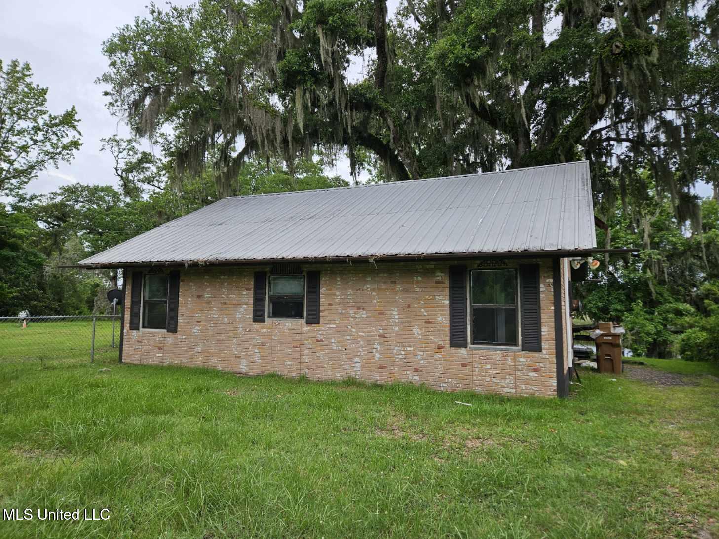 10477 Shorecrest Road Biloxi, MS 39532 - Photo 1 of 19 Exterior front