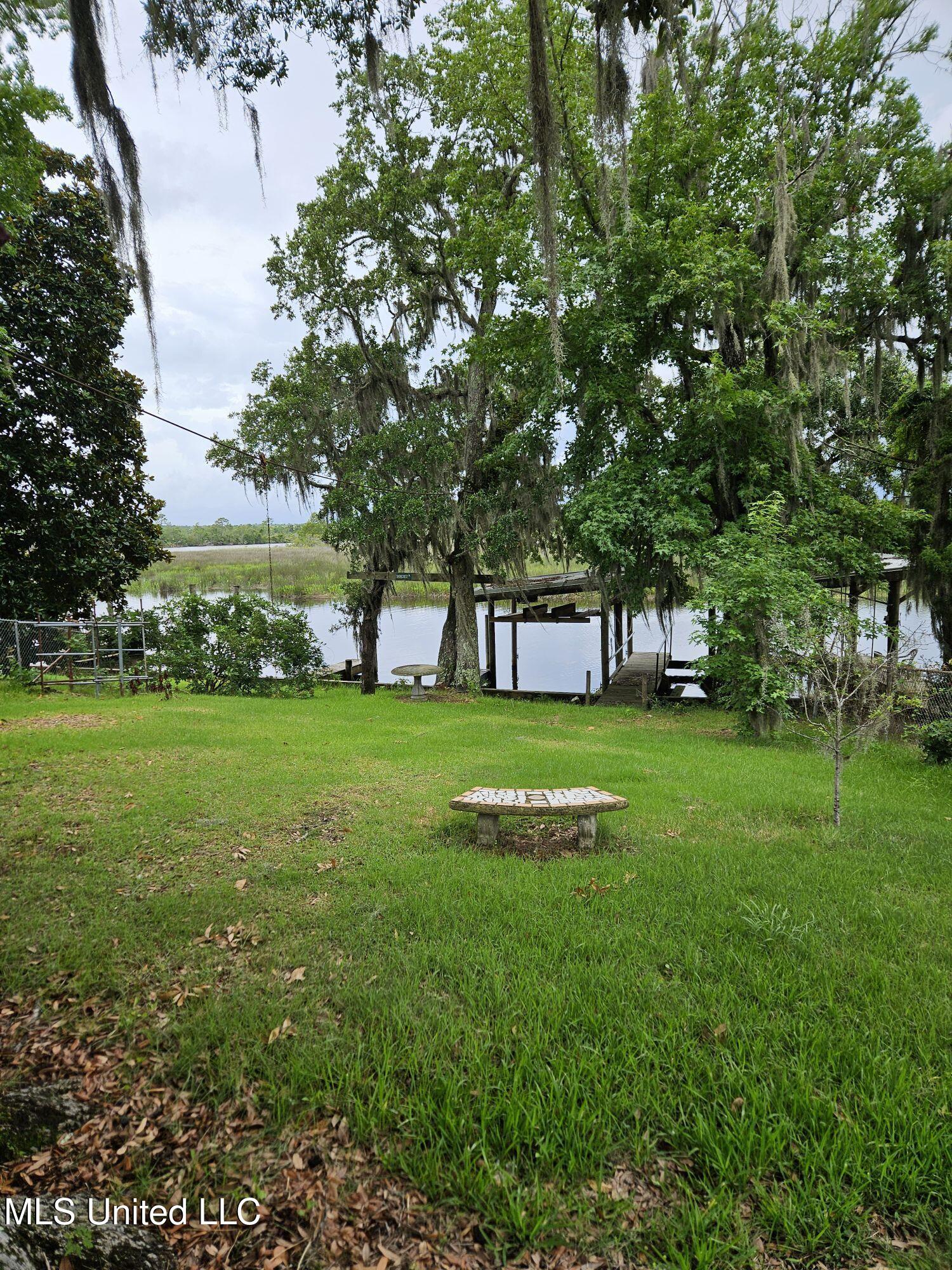 10477 Shorecrest Road Biloxi, MS 39532 - Photo 16 of 19 Back Yard v1