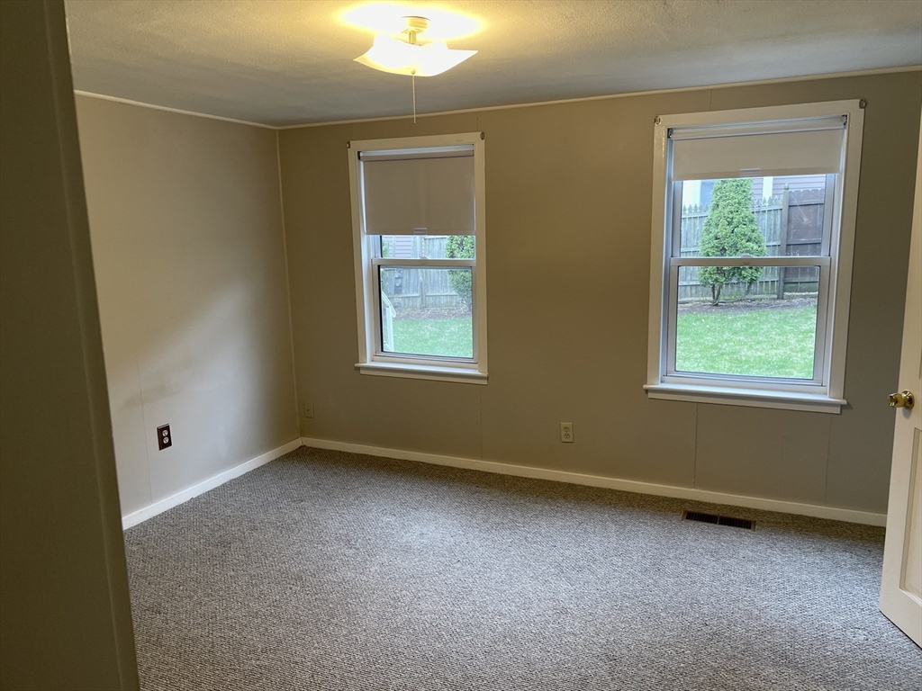 126 Lowell Street, Unit R Peabody, MA 01960 - Photo 3 of 16