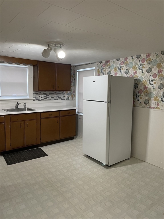126 Lowell Street, Unit R Peabody, MA 01960 - Photo 9 of 16