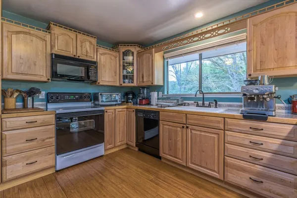 $469,000 | 45221 Big Oak Lane, Oakhurst, CA 93644