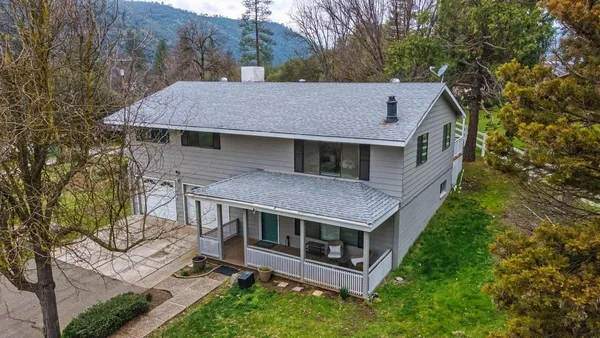 $469,000 | 45221 Big Oak Lane, Oakhurst, CA 93644