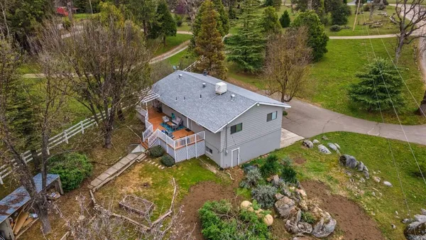 $469,000 | 45221 Big Oak Lane, Oakhurst, CA 93644