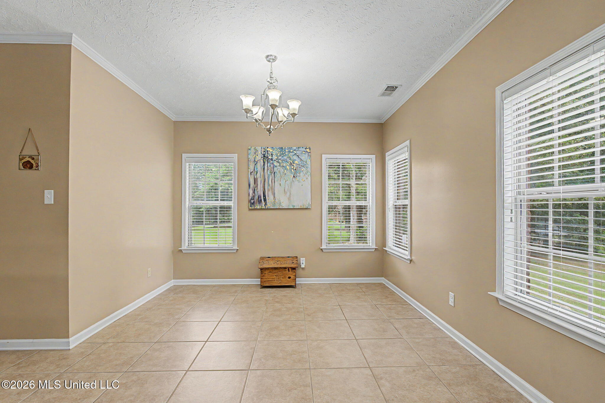 8980 Kerri Ruth Road Hernando, MS 38632 - Photo 11 of 32 10-web-or-mls-8980 Kerri Ruth Rd-9