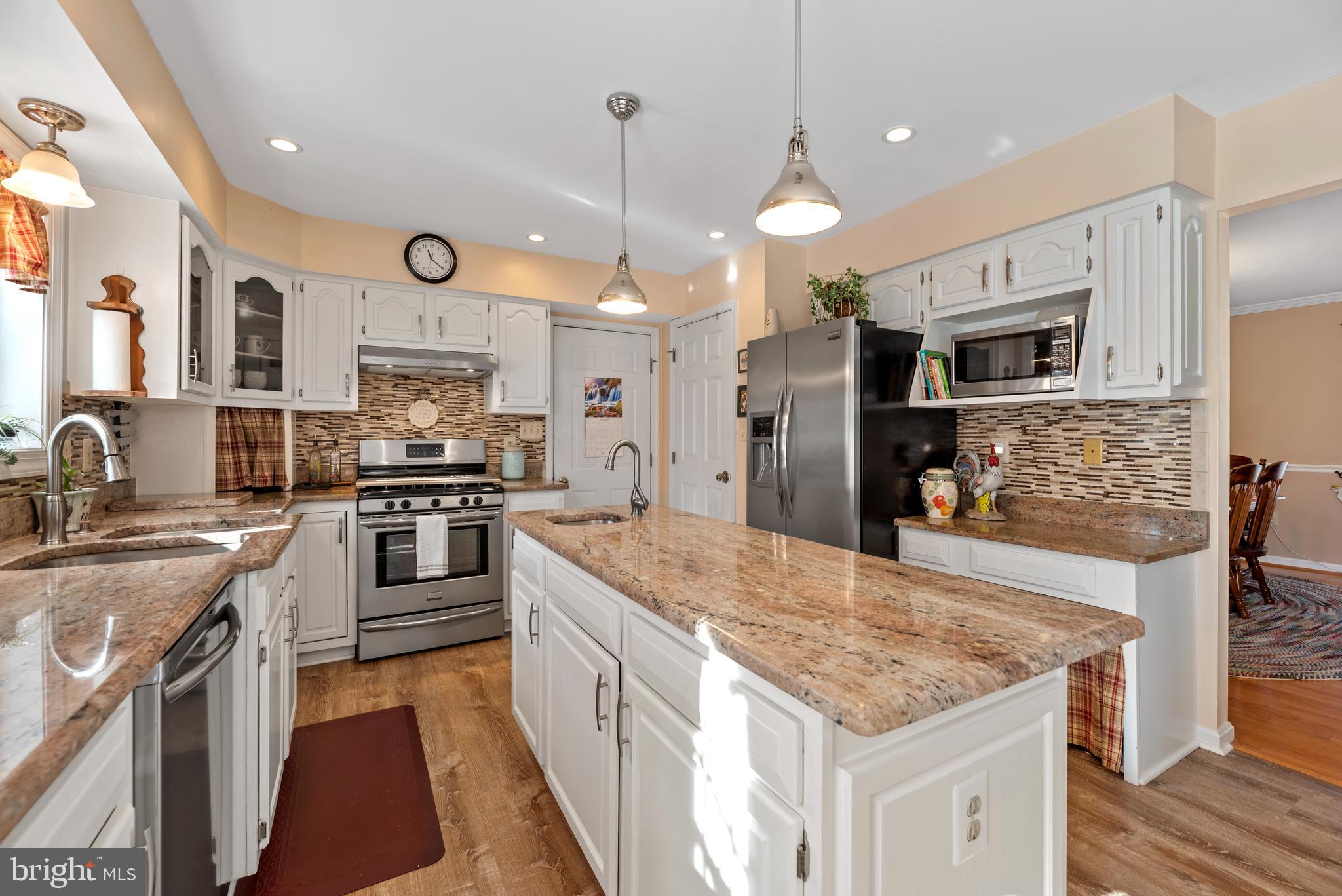 7960 Hampton Way Owings, MD 20736 - Photo 8 of 54 Gallery Image 8