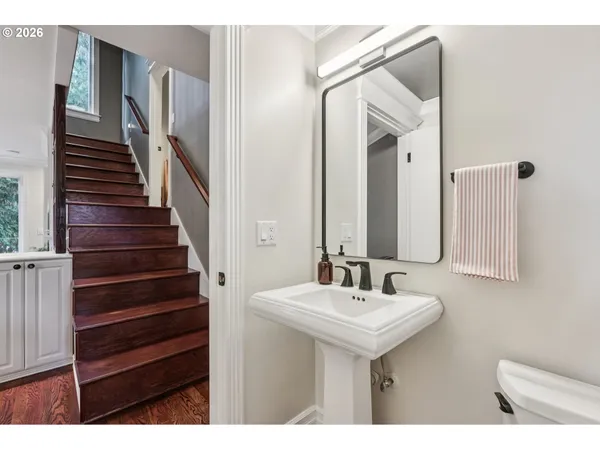 $648,000 | 18556 Southwest Hart Road, Beaverton, OR 97007