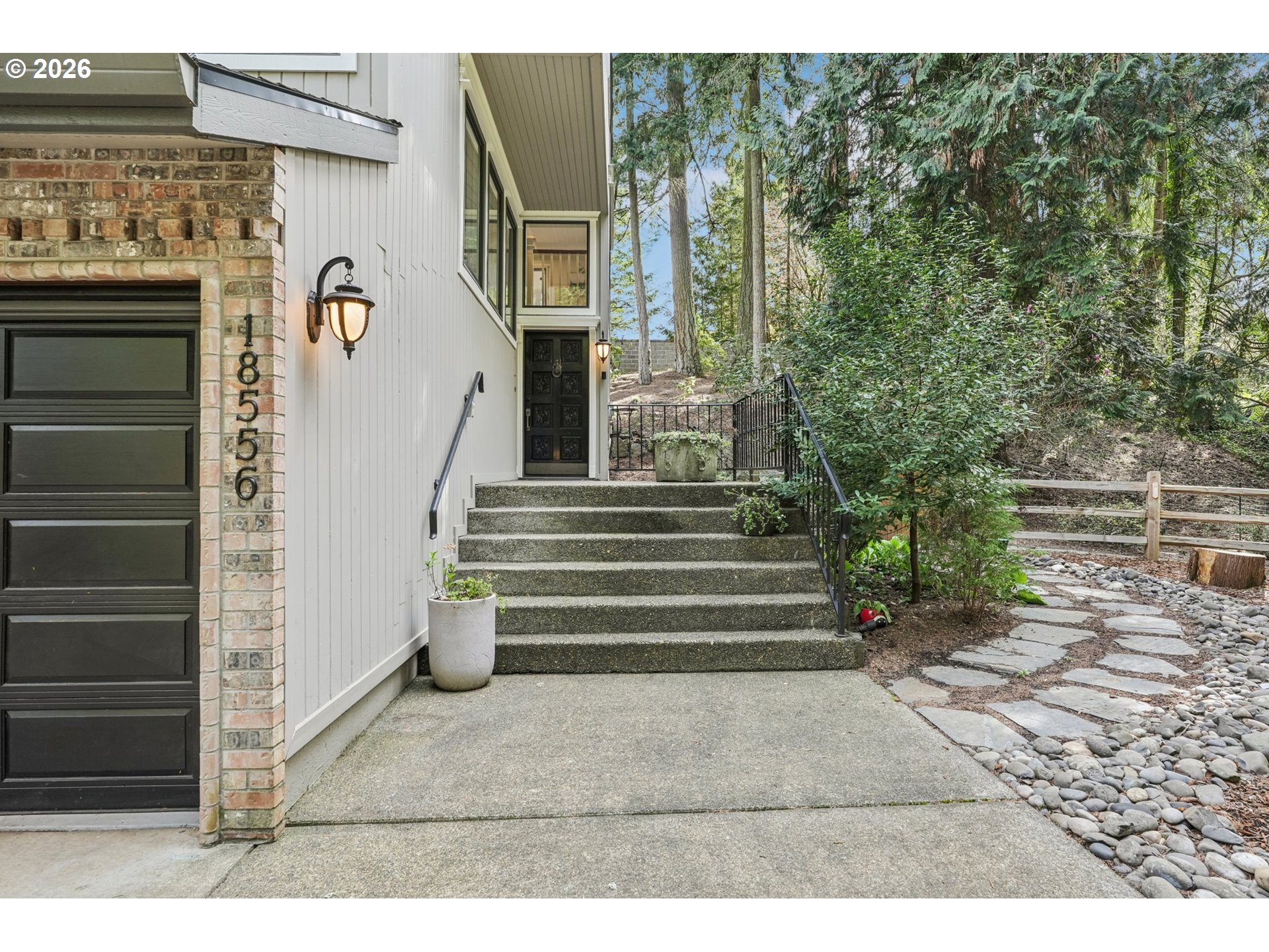 18556 Southwest Hart Road Beaverton, OR 97007 - Photo 5 of 35 Gallery Image 5
