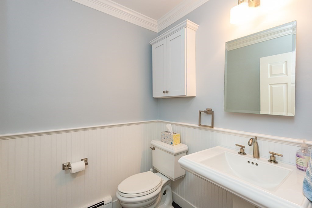41 Ellen Road Stoneham, MA 02180 - Photo 14 of 41 Gallery Image 14