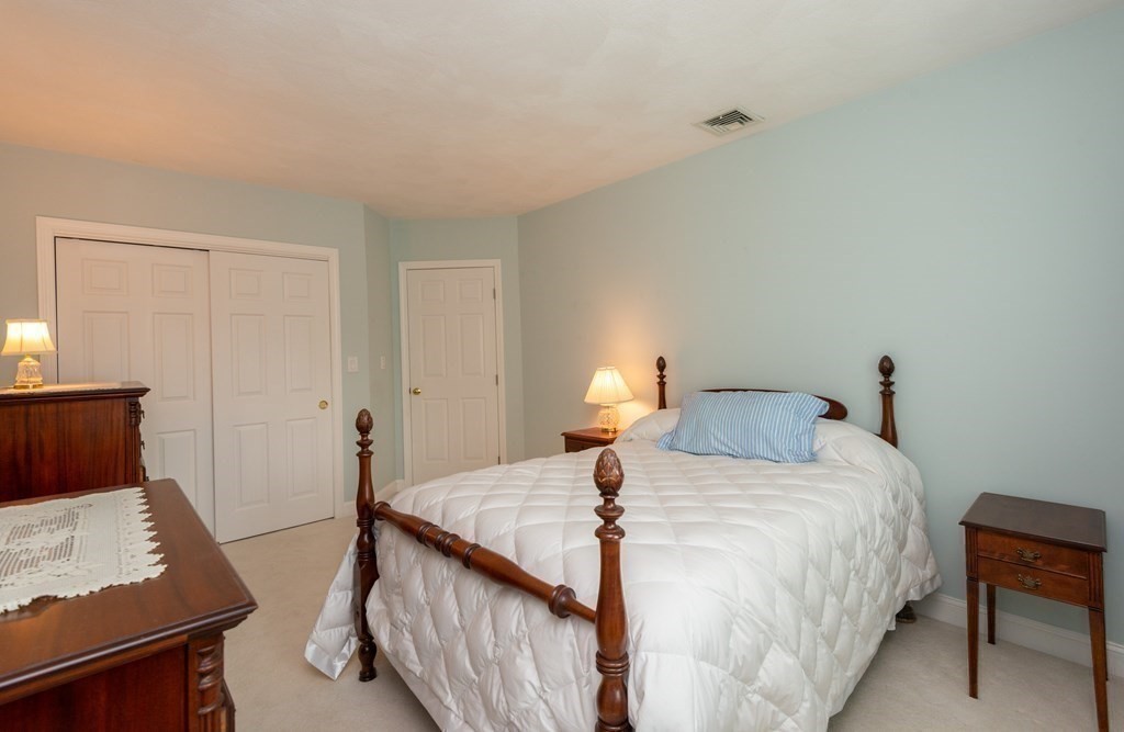 41 Ellen Road Stoneham, MA 02180 - Photo 29 of 41 Gallery Image 29