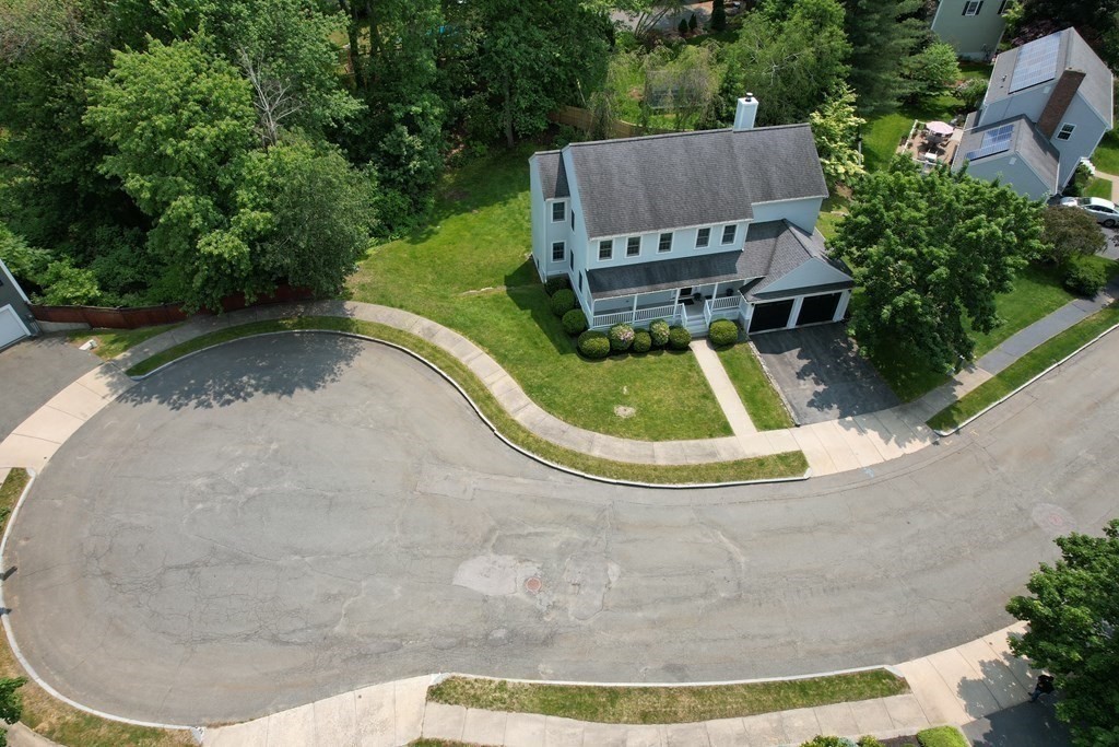 41 Ellen Road Stoneham, MA 02180 - Photo 3 of 41 Gallery Image 3