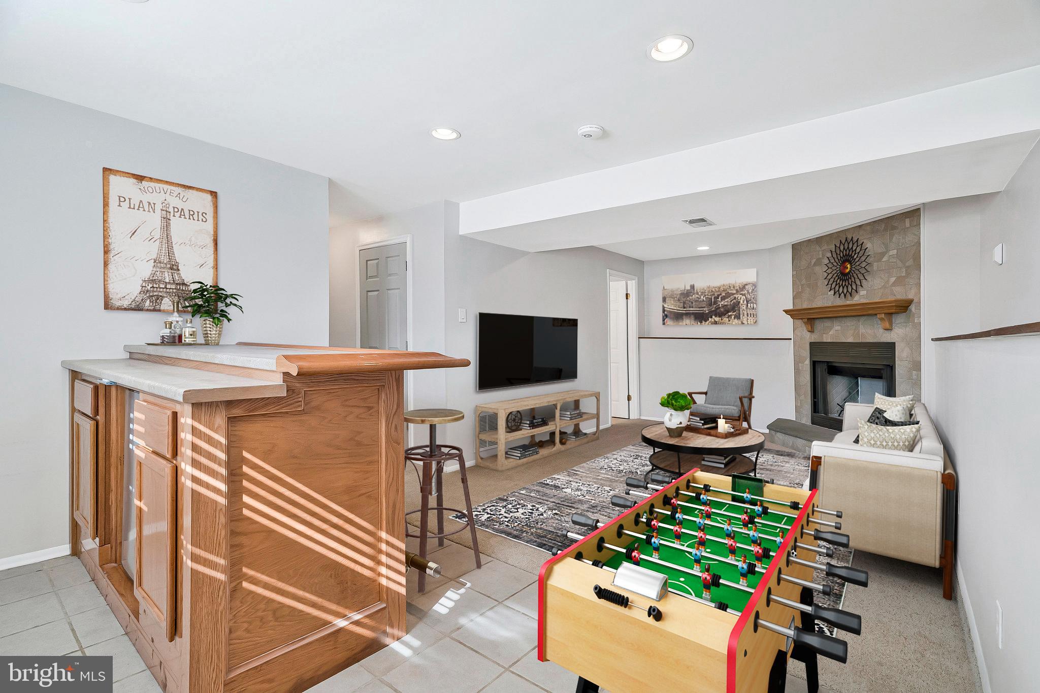 4522 Cub Run Road Chantilly, VA 20151 - Photo 4 of 19 a living room with furniture and a flat screen tv
