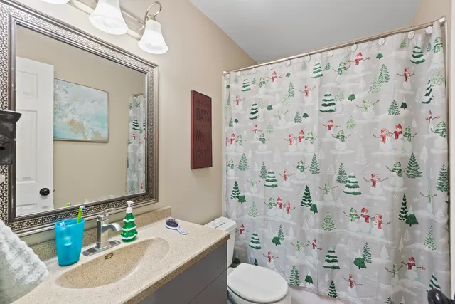 $2,400 | 155 Lee Ann Lane, Woodstock, IL 60098