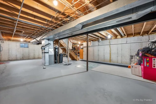 $2,400 | 155 Lee Ann Lane, Woodstock, IL 60098