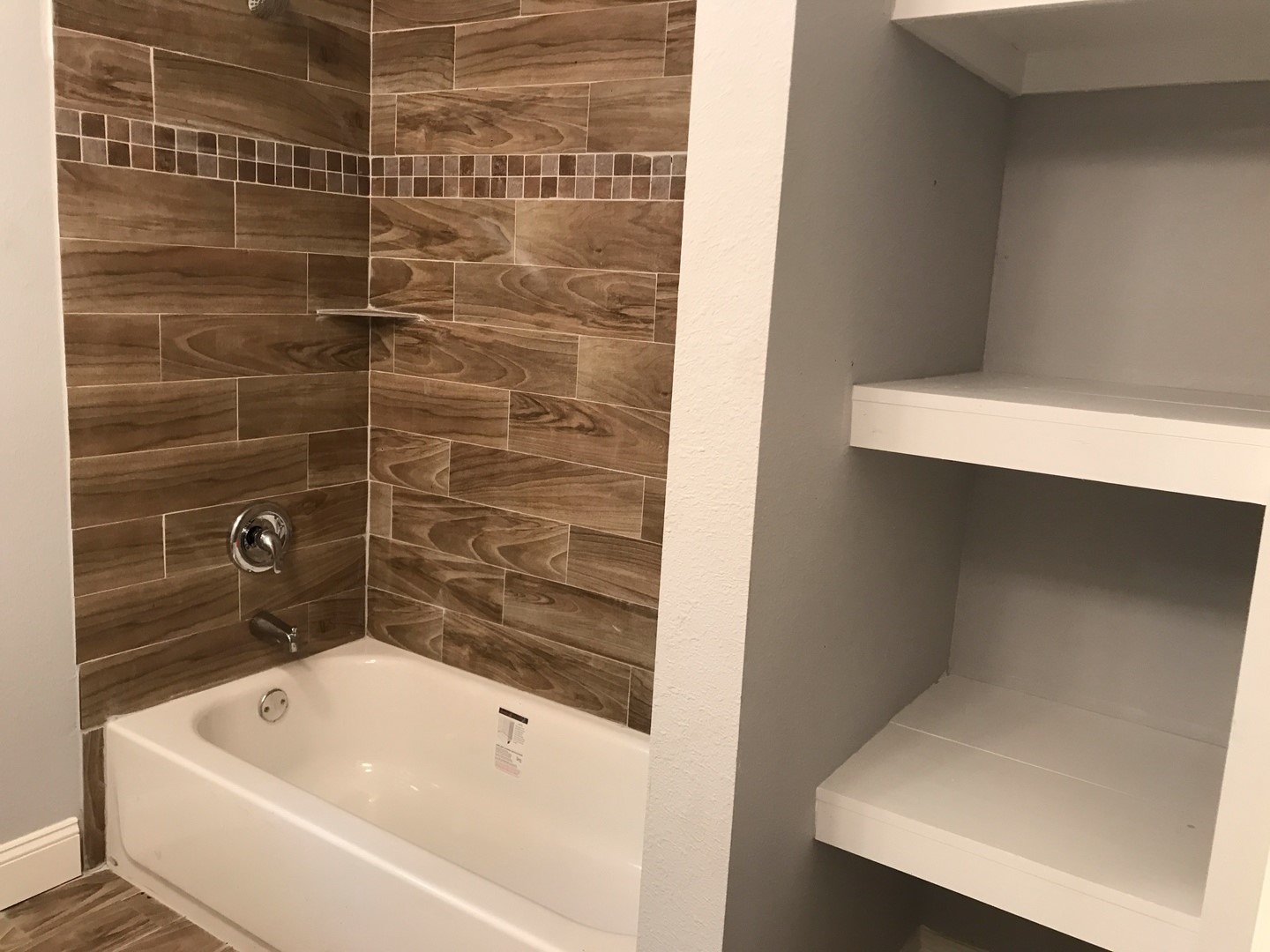 131 Frontier Lane Freeport, TX 77541 - Photo 14 of 20