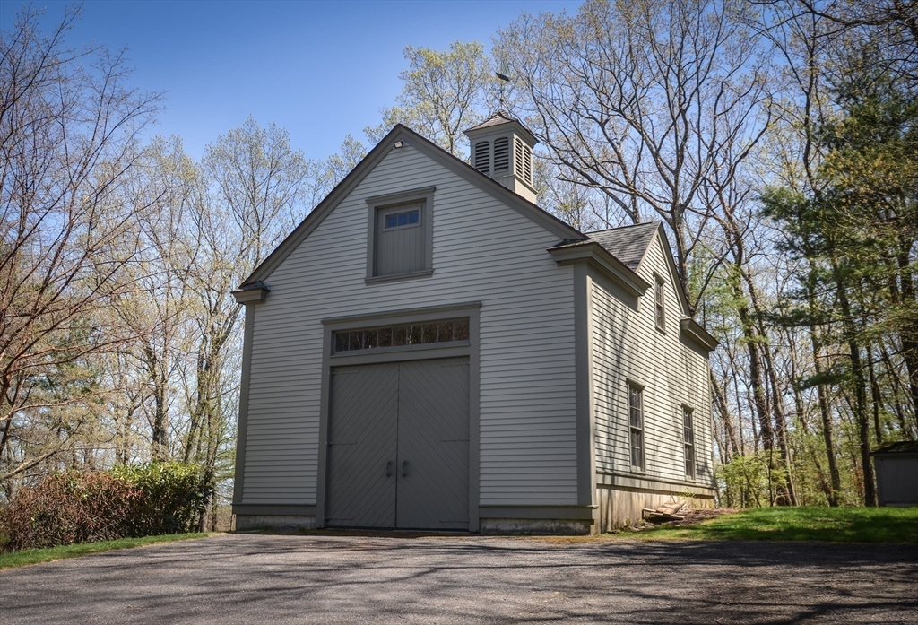 24 Priest Road Berlin, MA 01503 - Photo 3 of 39 Gallery Image 3