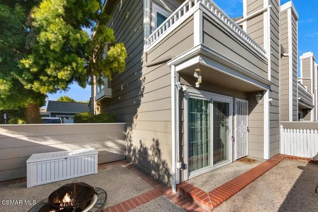 $599,000 | 3918 Cochran Street, Unit 19, Simi Valley, CA 93063