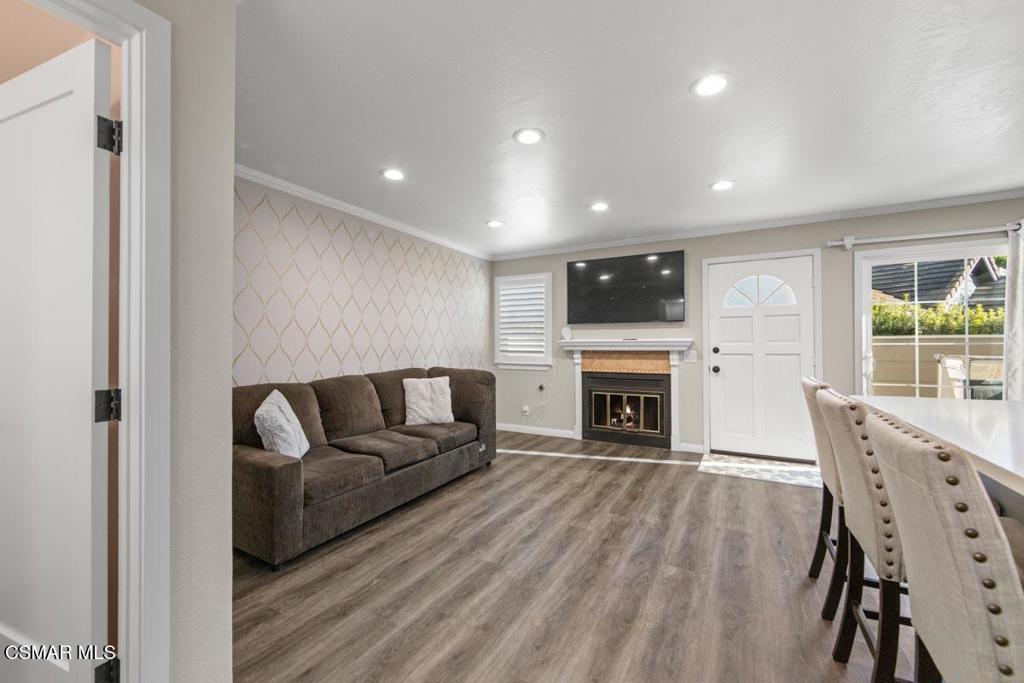 3918 Cochran Street, Unit 19 Simi Valley, CA 93063 - Photo 7 of 22