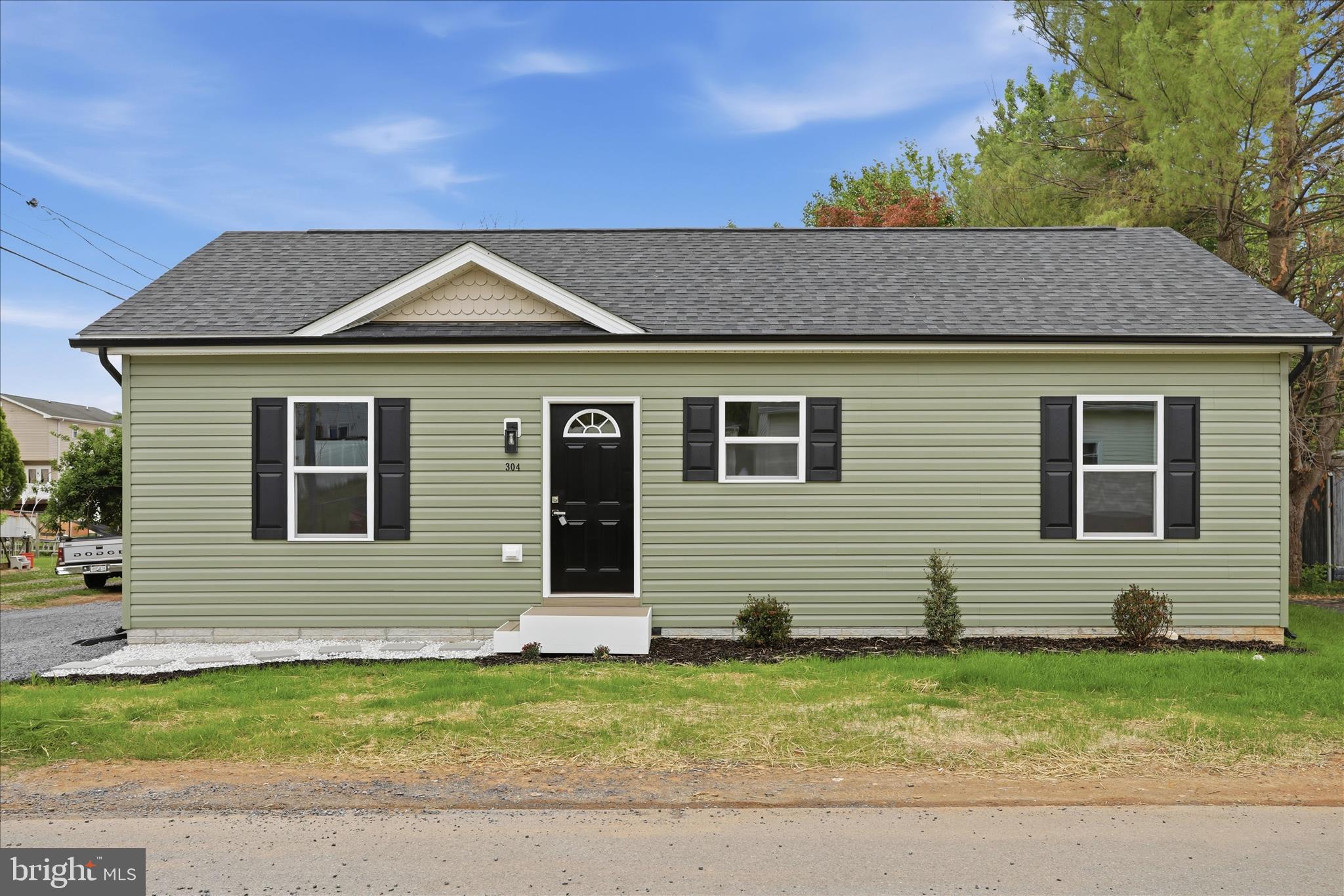304 East 11th Avenue Ranson, WV 25438 - Photo 1 of 26