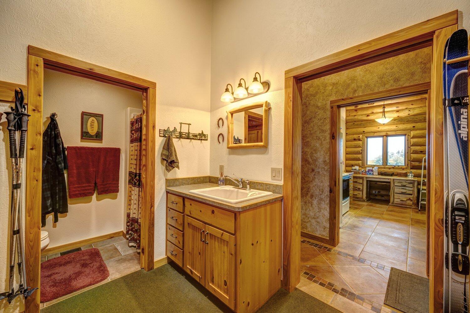 48 Golf Course Road Sheridan, WY 82801 - Photo 27 of 79 23
