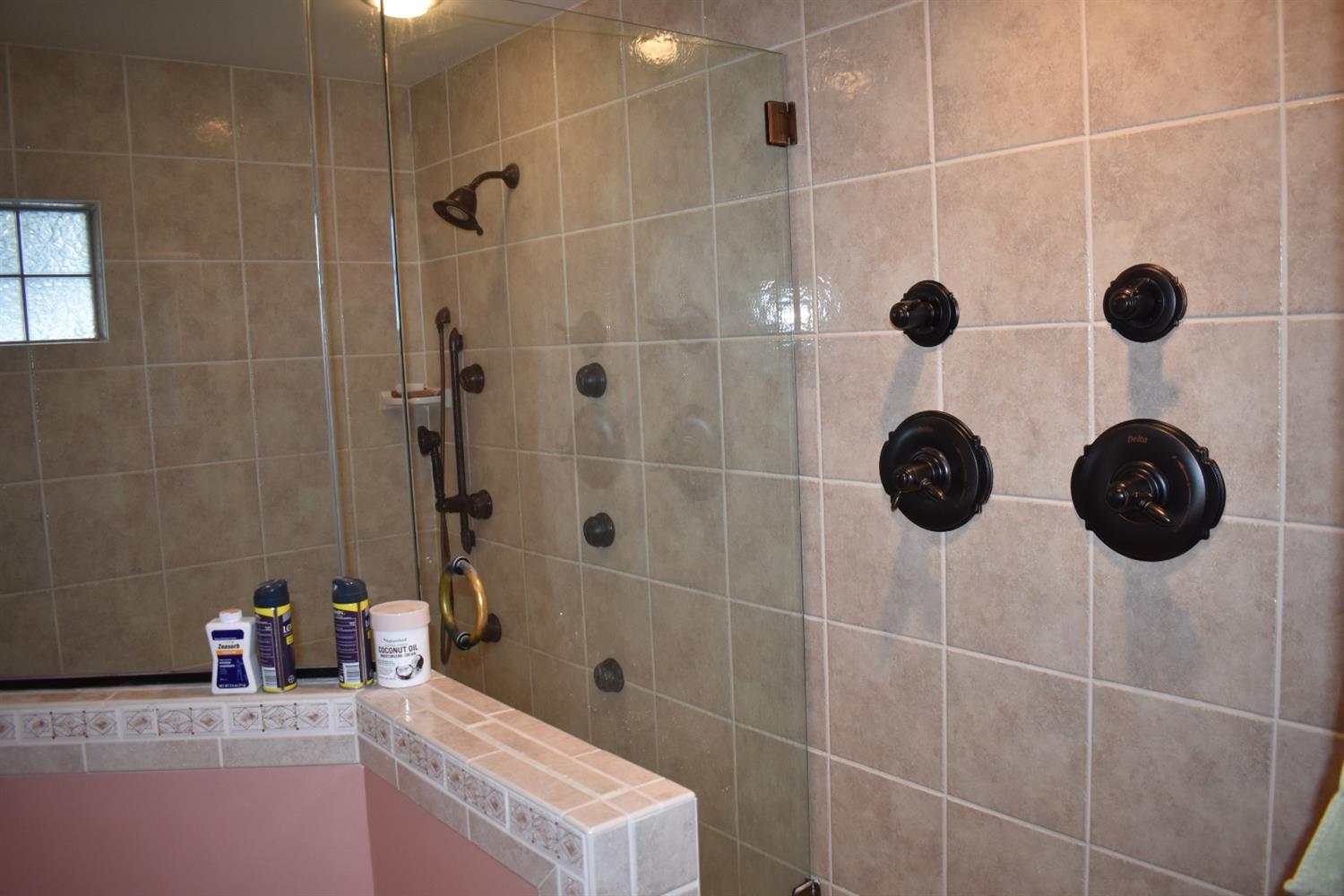 608 Elmwood Road Middlesboro, KY 40965 - Photo 22 of 33 dcc595e6-629d-4539-be7c-82df96a7ff36