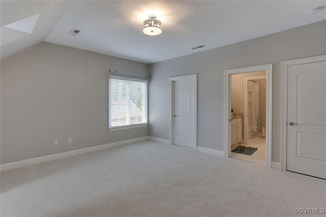 2392 Bel Crest Circle Midlothian, VA 23113 - Photo 25 of 50 an empty room with windows and closet