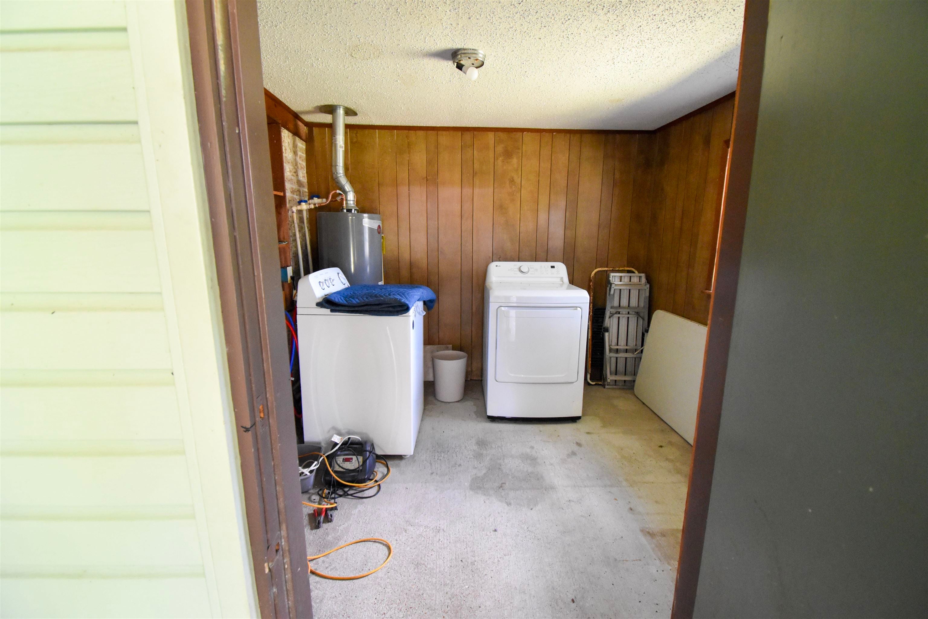 1446 Huntsman Street Orange, TX 77632 - Photo 28 of 38 Gallery Image 28