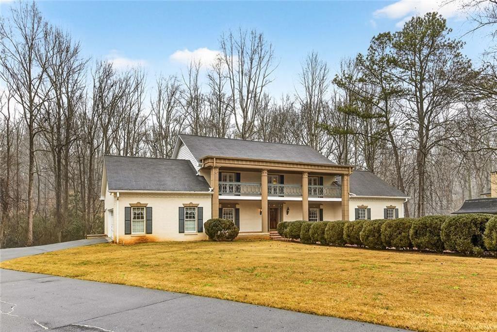 5523 Bahia Mar Circle Smoke Rise, GA 30087 - Photo 3 of 69