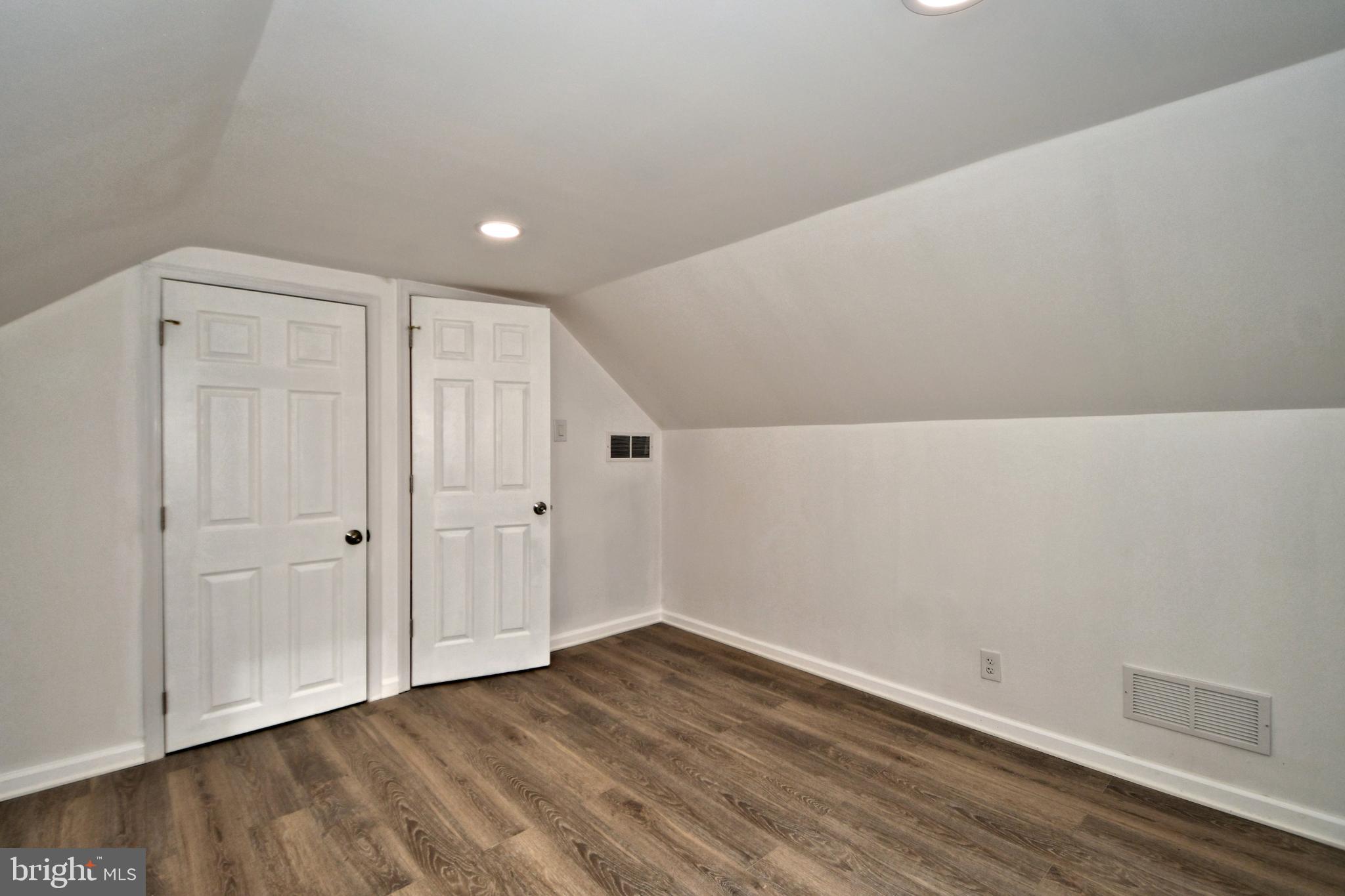 2450 Rhoads Road Gilbertsville, PA 19525 - Photo 30 of 47 Large Closet