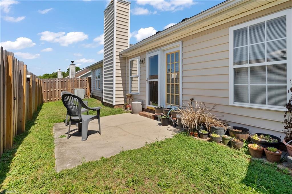 3952 Cobblestone Bend Drive High Point, NC 27265 - Photo 21 of 23