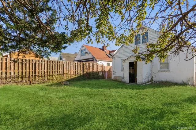 $719,000 | 213 East Market Street, Long Beach, NY 11561