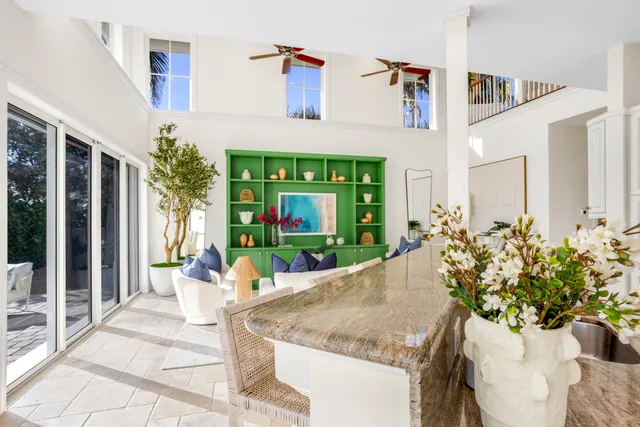 $9,249,000 | 6201 North Ocean Boulevard, Ocean Ridge, FL 33435