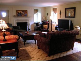 303 Vernon Road Jenkintown, PA 19046 - Photo 3 of 11