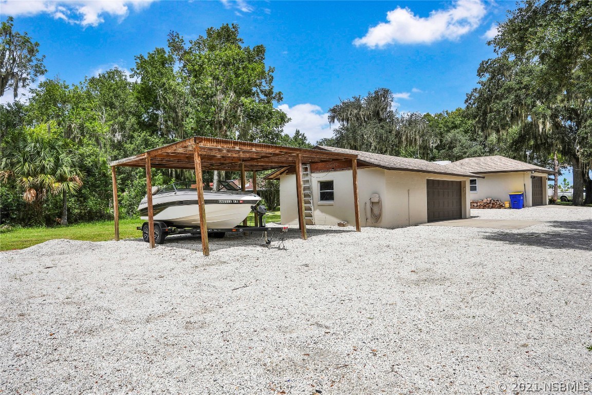 1886 Air Park Road Edgewater, FL 32141 - Photo 8 of 45 Gallery Image 8