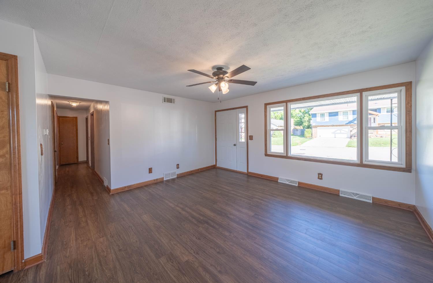 1506 Ritzmann Drive Lawrenceburg, IN 47025 - Photo 7 of 56