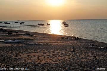 8924 Crescent Beach Road Pigeon, MI 48755 - Photo 22 of 22 8924CrescentBeachSunset.jpg