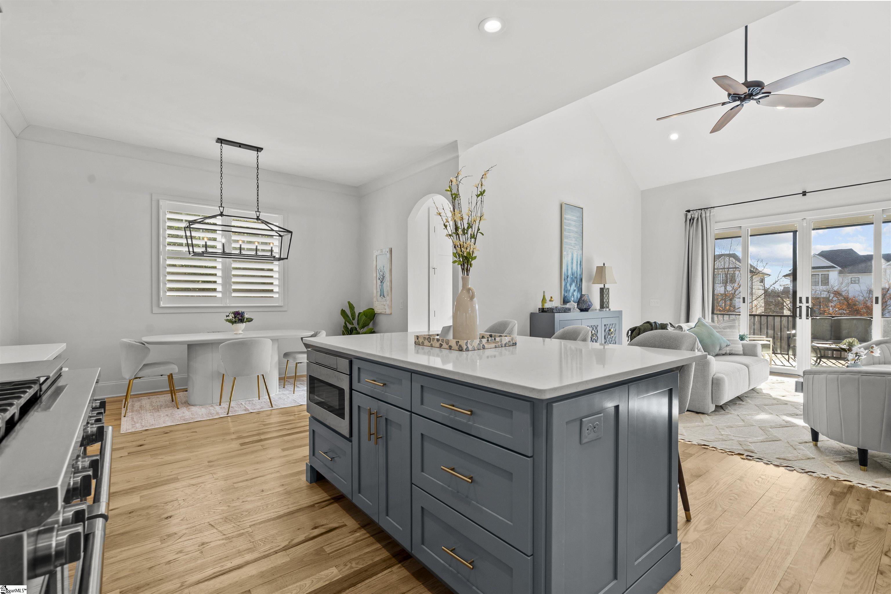 10 Harris Street Greenville, SC 29601 - Photo 13 of 43