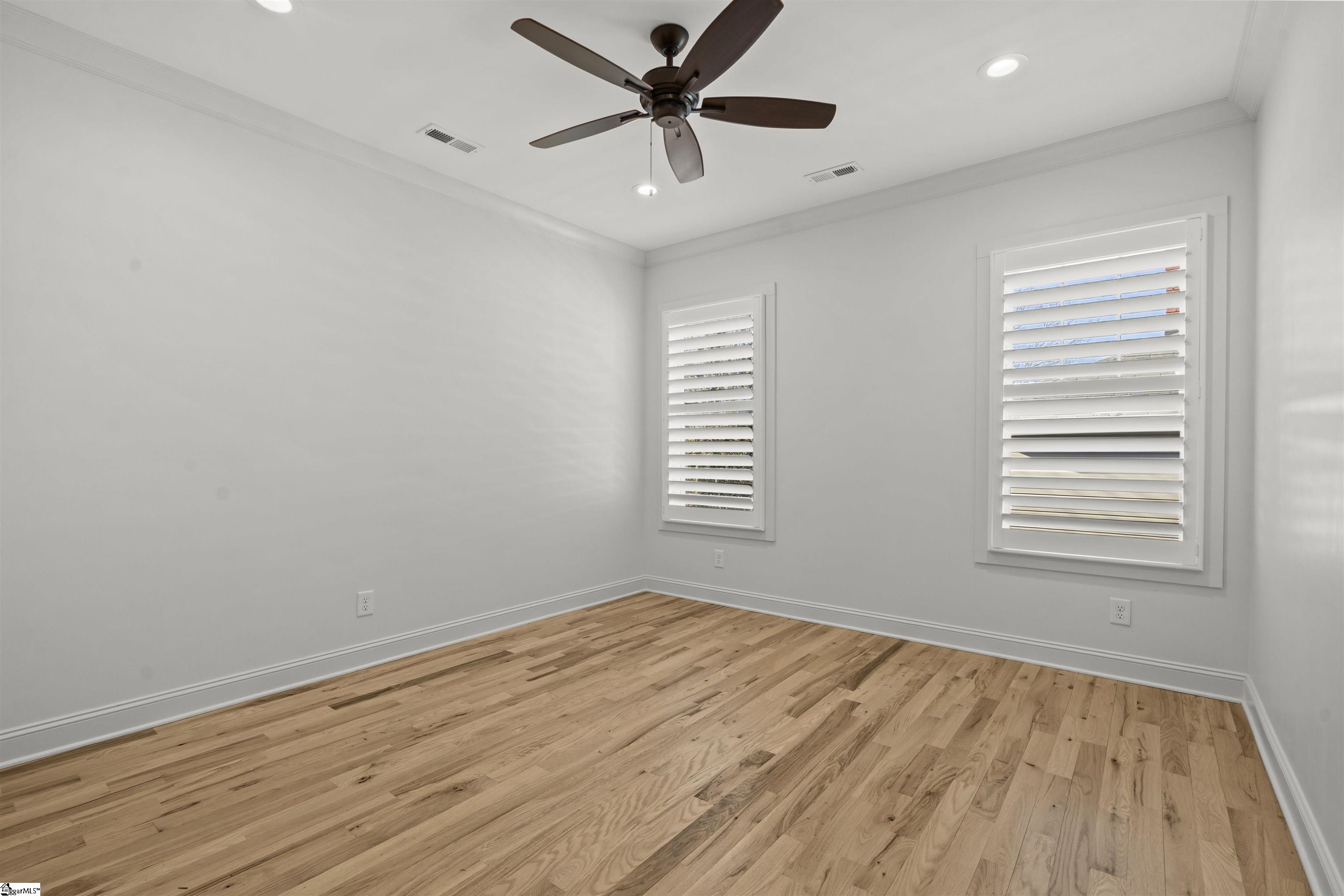 10 Harris Street Greenville, SC 29601 - Photo 29 of 43