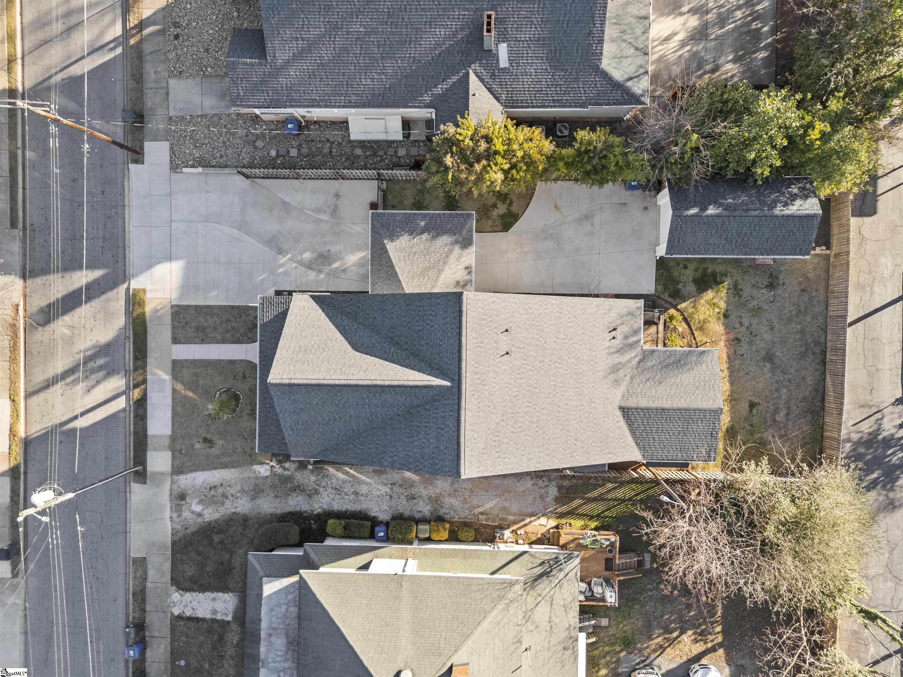 10 Harris Street Greenville, SC 29601 - Photo 37 of 43