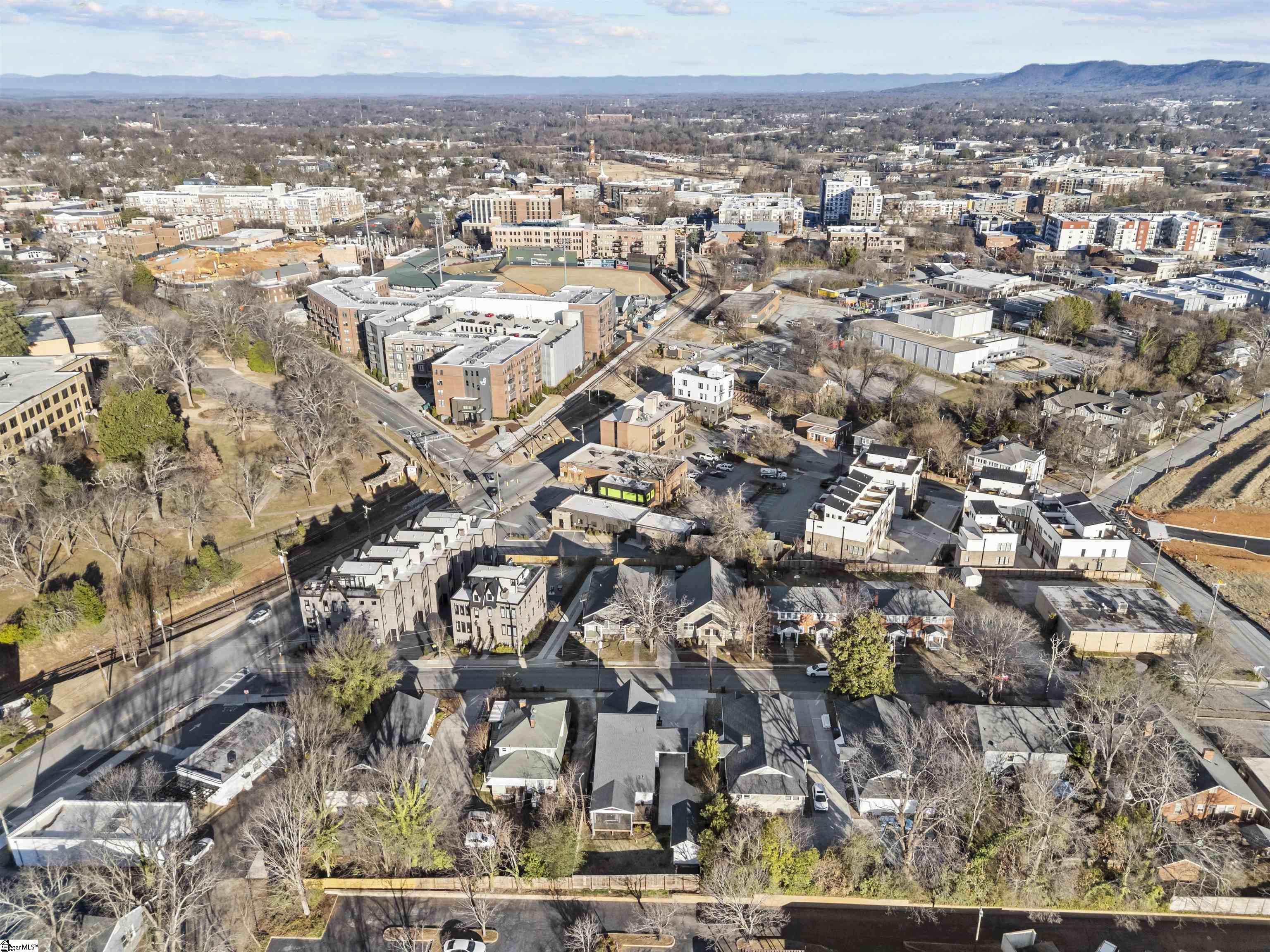 10 Harris Street Greenville, SC 29601 - Photo 40 of 43