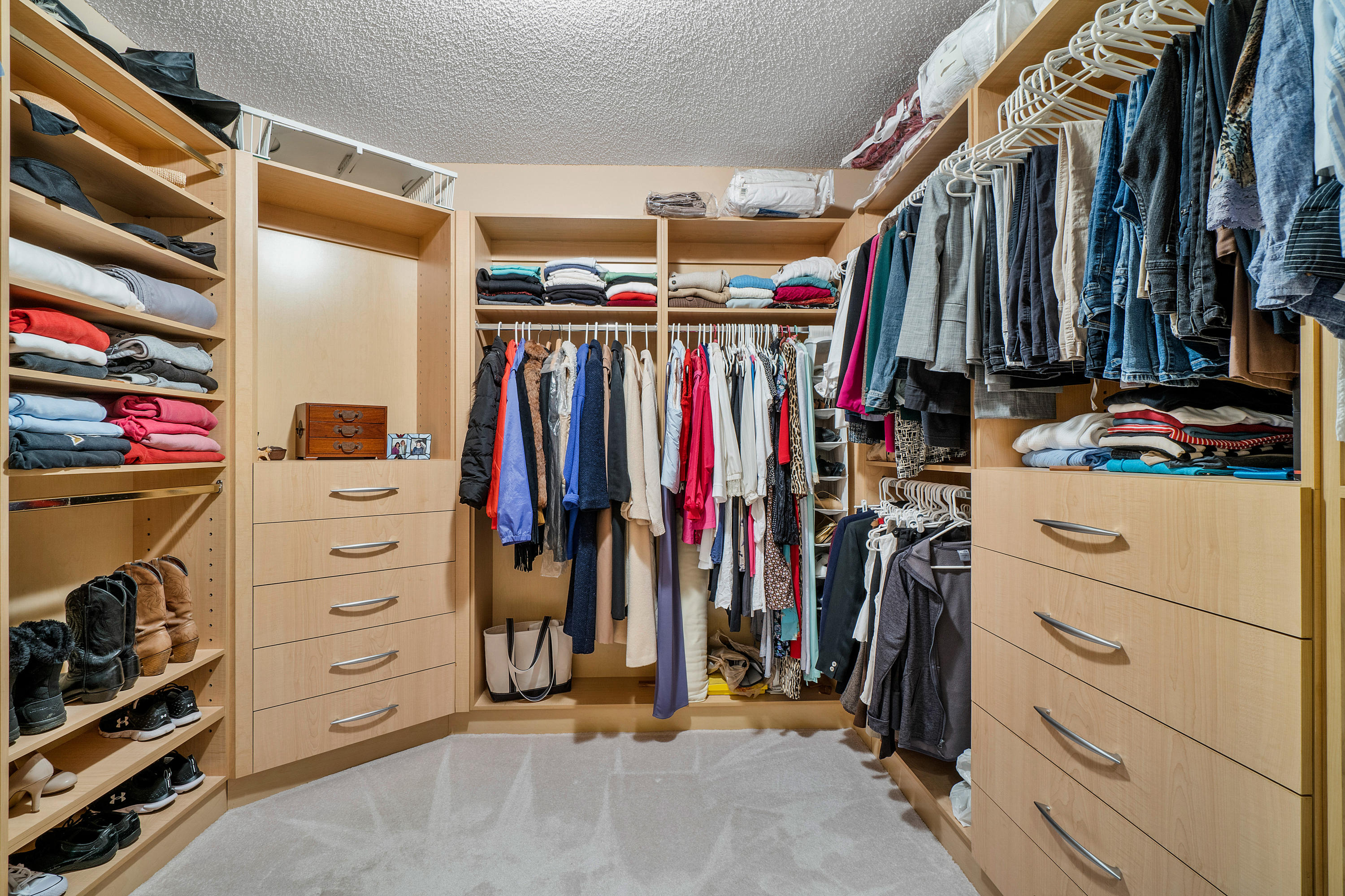 20971 Vía Jasmine, Unit 1 Boca Raton, FL 33428 - Photo 15 of 34 Master Closet