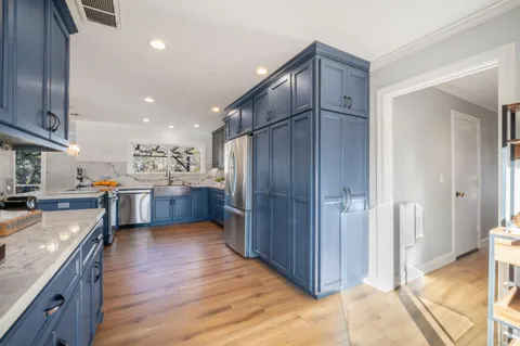 $2,499,000 | 12170 Calle Uvas, Gilroy, CA 95020