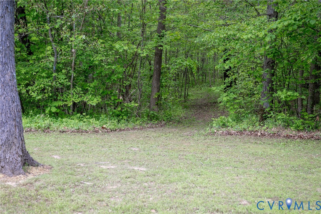128 Quarry Road Cumberland, VA 23040 - Photo 33 of 36