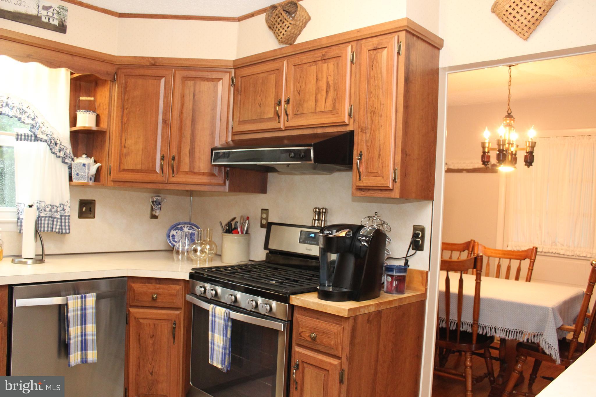 118 Henry Road Enola, PA 17025 - Photo 14 of 22 Kitchen