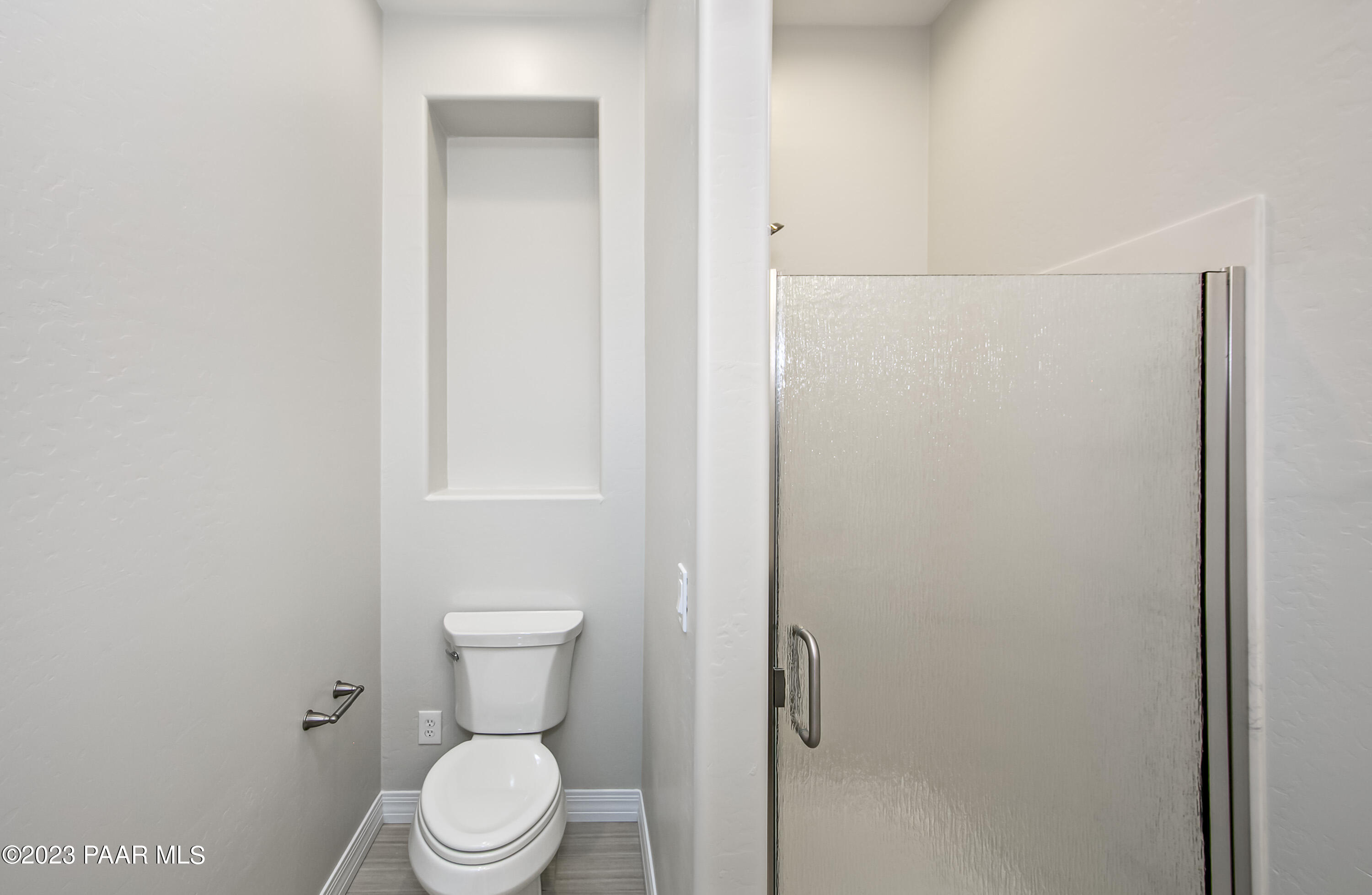 1770 Grandview Road Prescott, AZ 86305 - Photo 30 of 48 Guest Bathroom