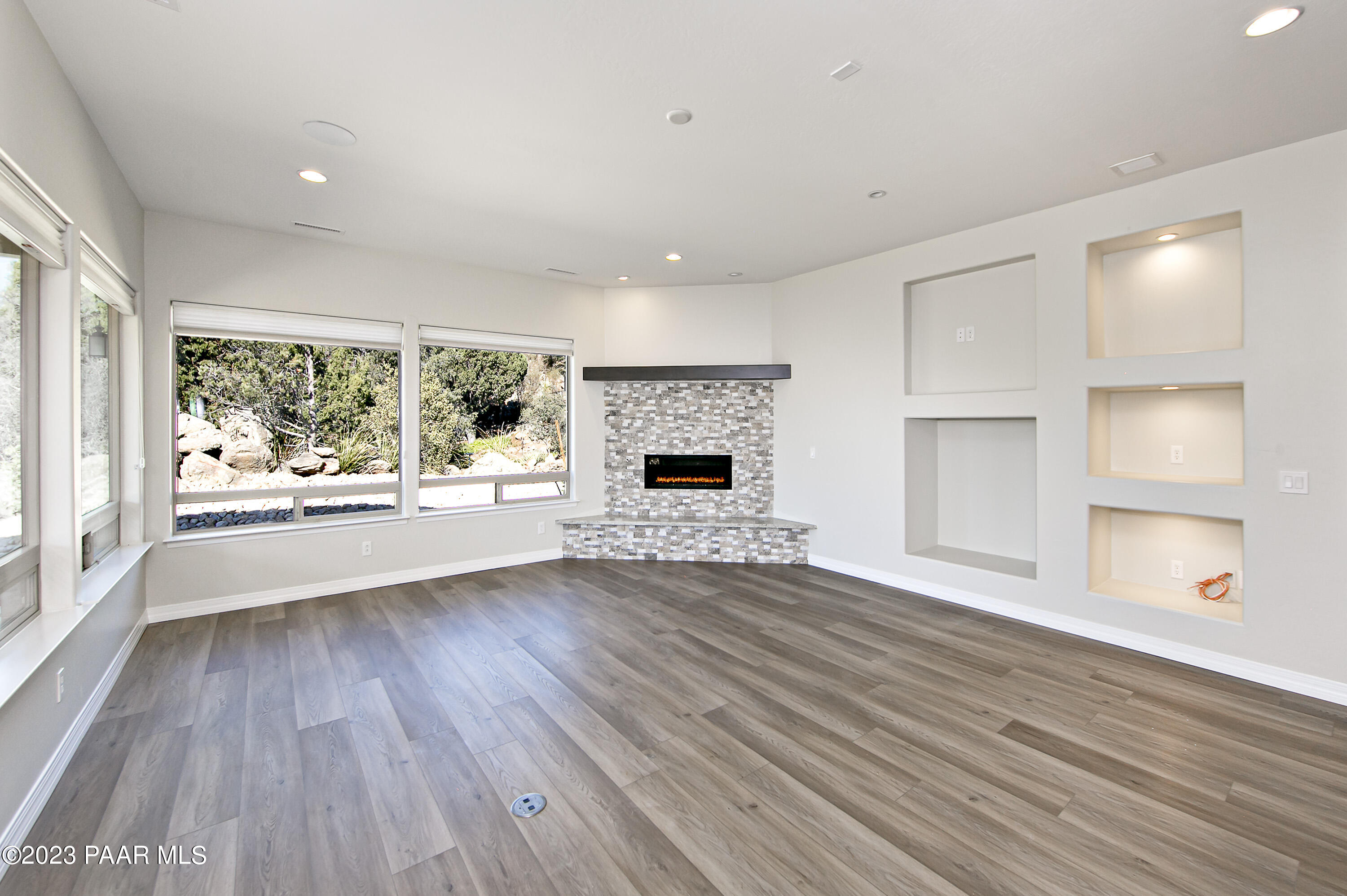 1770 Grandview Road Prescott, AZ 86305 - Photo 7 of 48 Great Room with Fireplace
