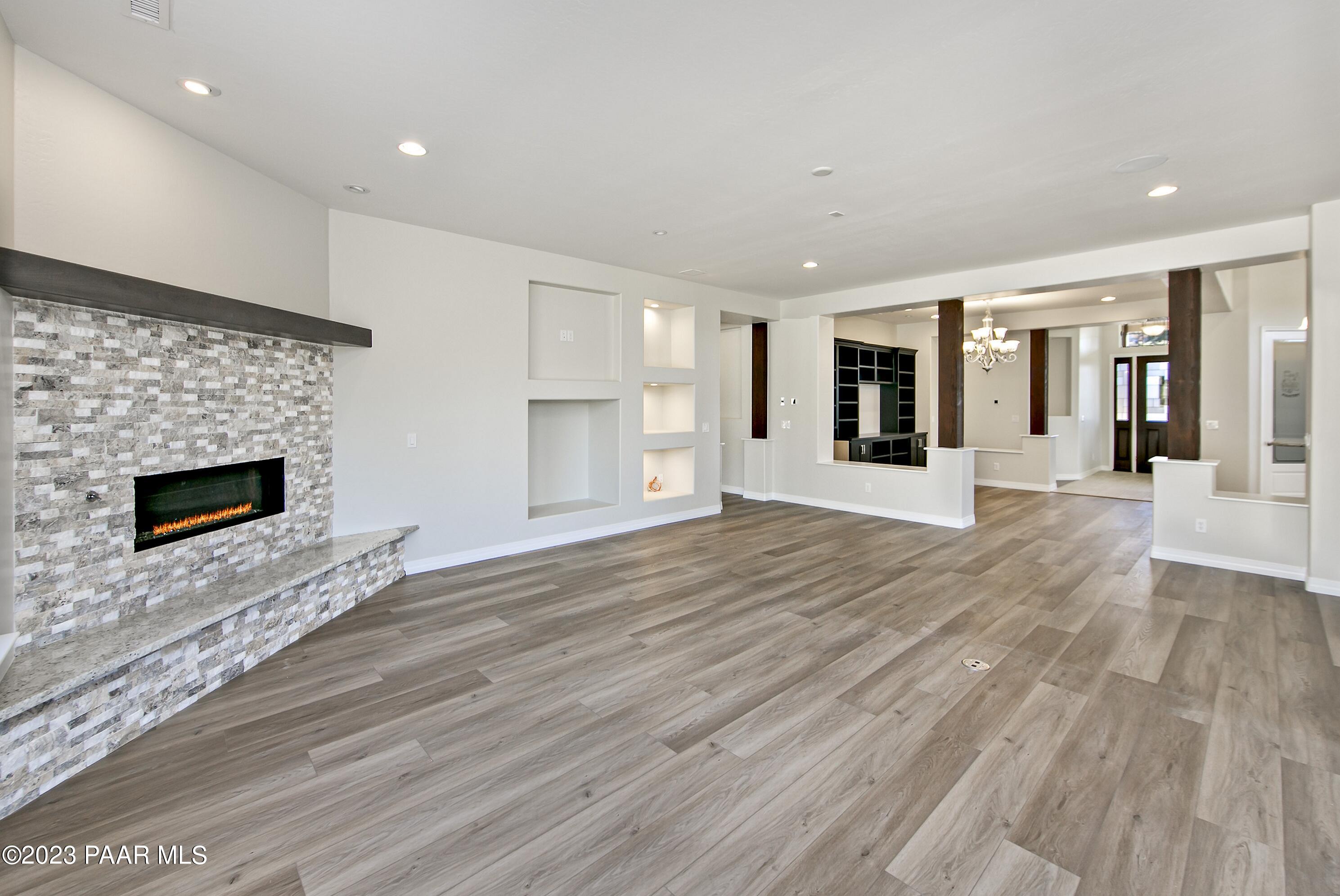 1770 Grandview Road Prescott, AZ 86305 - Photo 8 of 48 005_Great Room