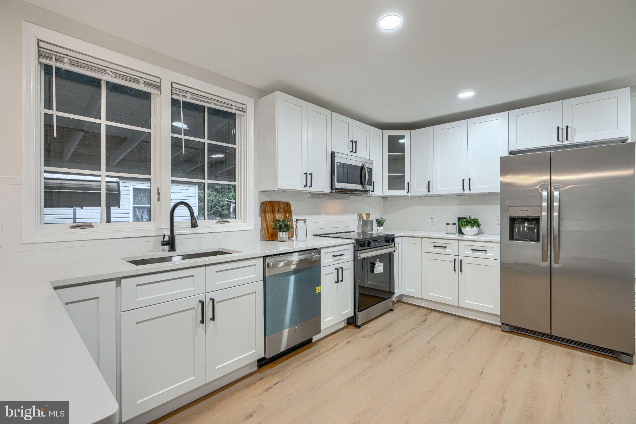 143 Rigdon Road Aberdeen, MD 21001 - Photo 10 of 57 Modern kitchen with sleek finishes.