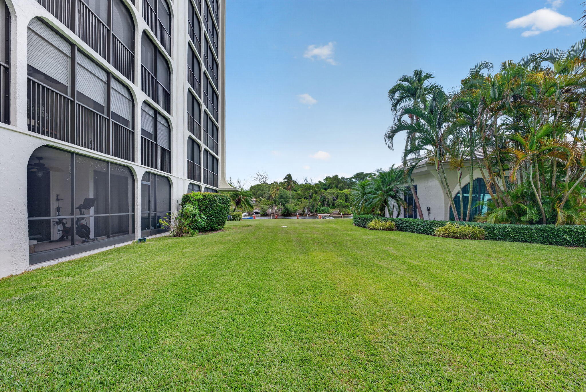 1627 Riverview Road, Unit 110 Deerfield Beach, FL 33441 - Photo 33 of 53 33-web-or-mls-DSC08483