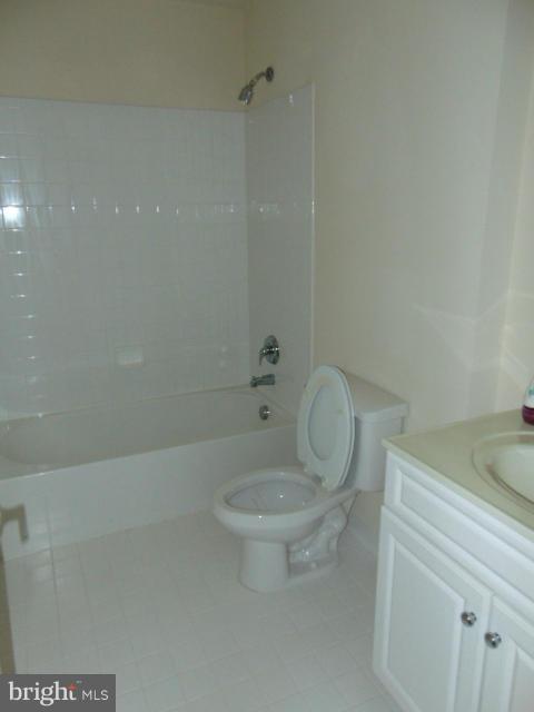 10423 Ridge Landing Place Damascus, MD 20872 - Photo 14 of 17 Bath