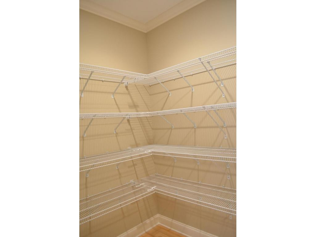 305 Shadden Road Gray, TN 37615 - Photo 4 of 20 Large Pantry